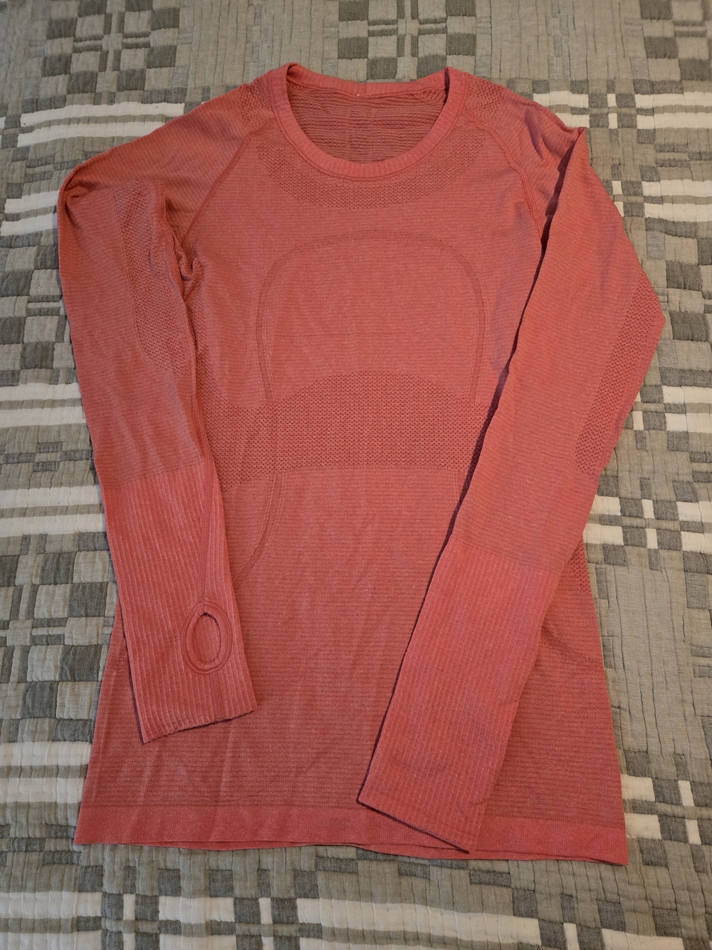 lululemon athletica Coral Long-Sleeve Seamless Performance Tee